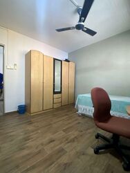Blk 827 Yishun Street 81 (Yishun), HDB Executive #484750921